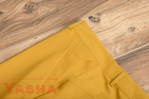 Летен панталон 9/10 в бяло, червено и тъмно лилаво